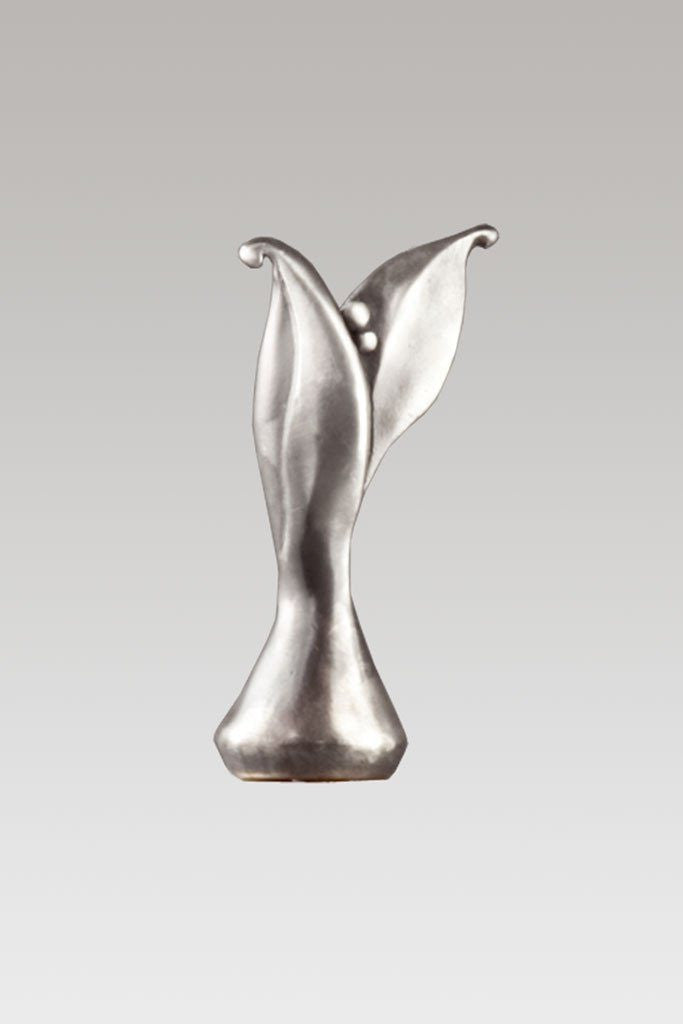 Janna Ugone &amp; Co Finials Satin Pewter Lamp Finial in Simple Leaf