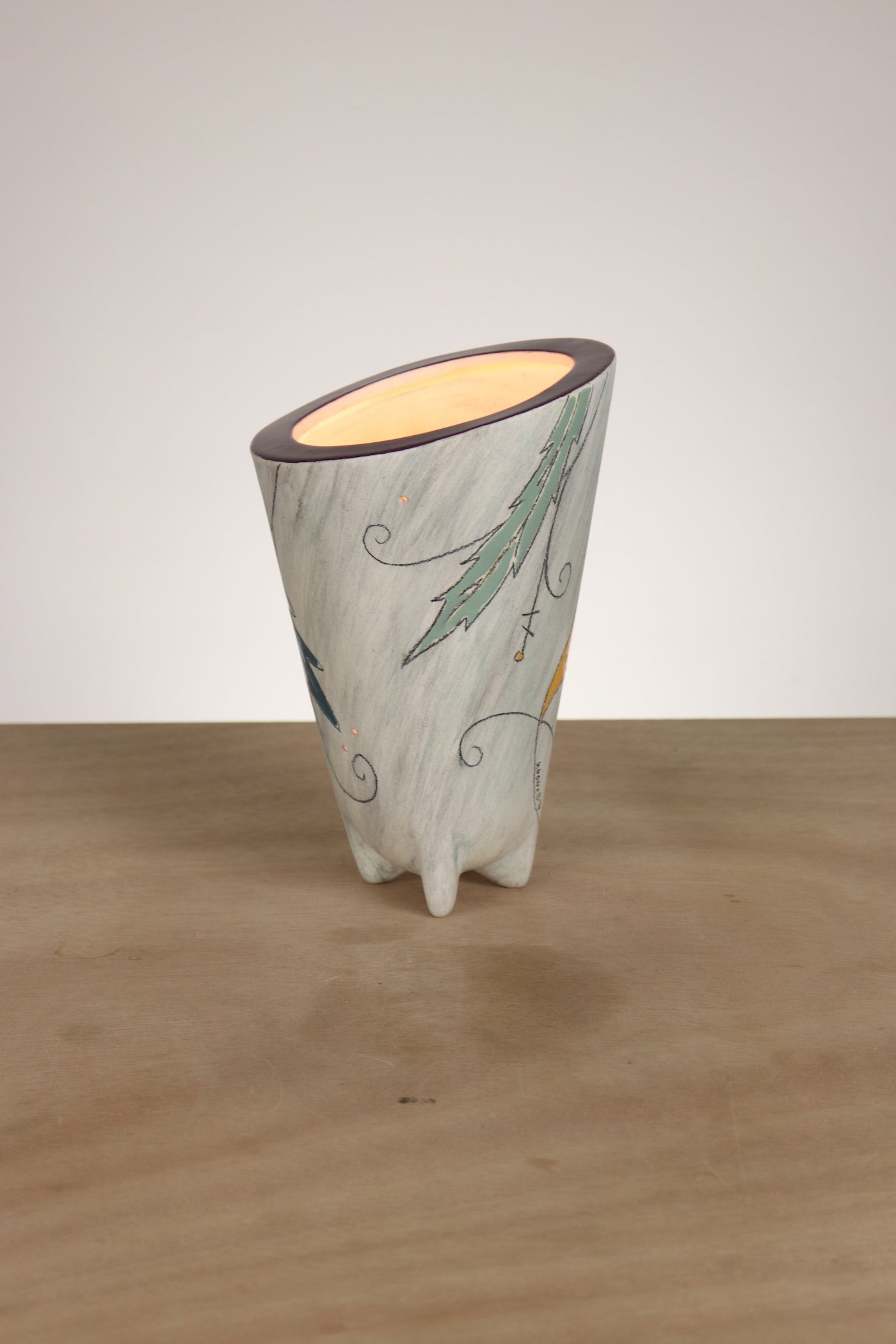 Janna Ugone & Co Mini Ceramic Torchiere in Glazed Leaves