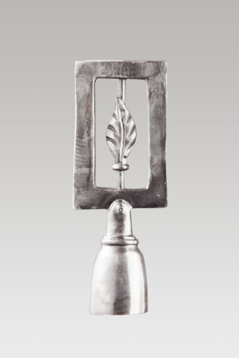 Janna Ugone & Co Finials Satin Pewter Lamp Finial in Framed Leaf