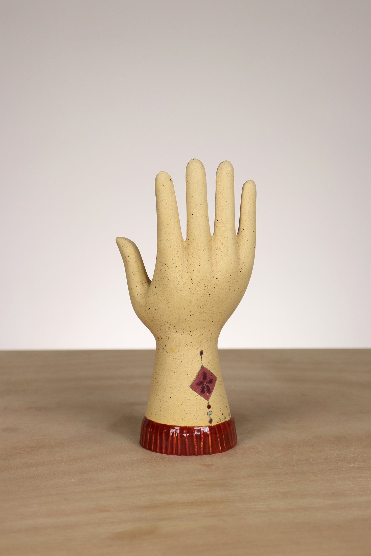 Janna Ugone & Co Small Ceramic Hand in Eden in Straw