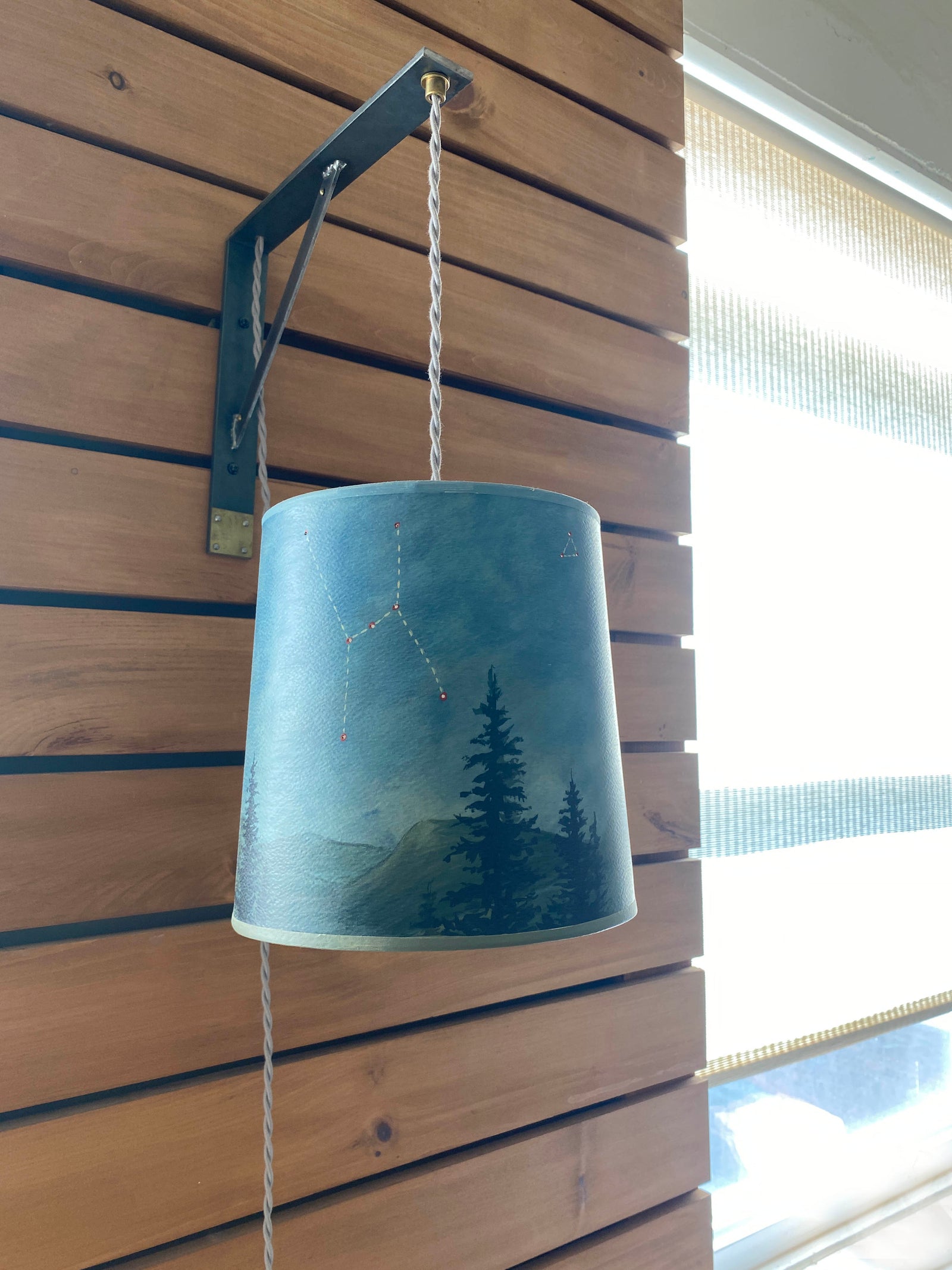 Janna Ugone & Co Table Lamps Steel Bracket with Medium Drum Pendant in Midnight